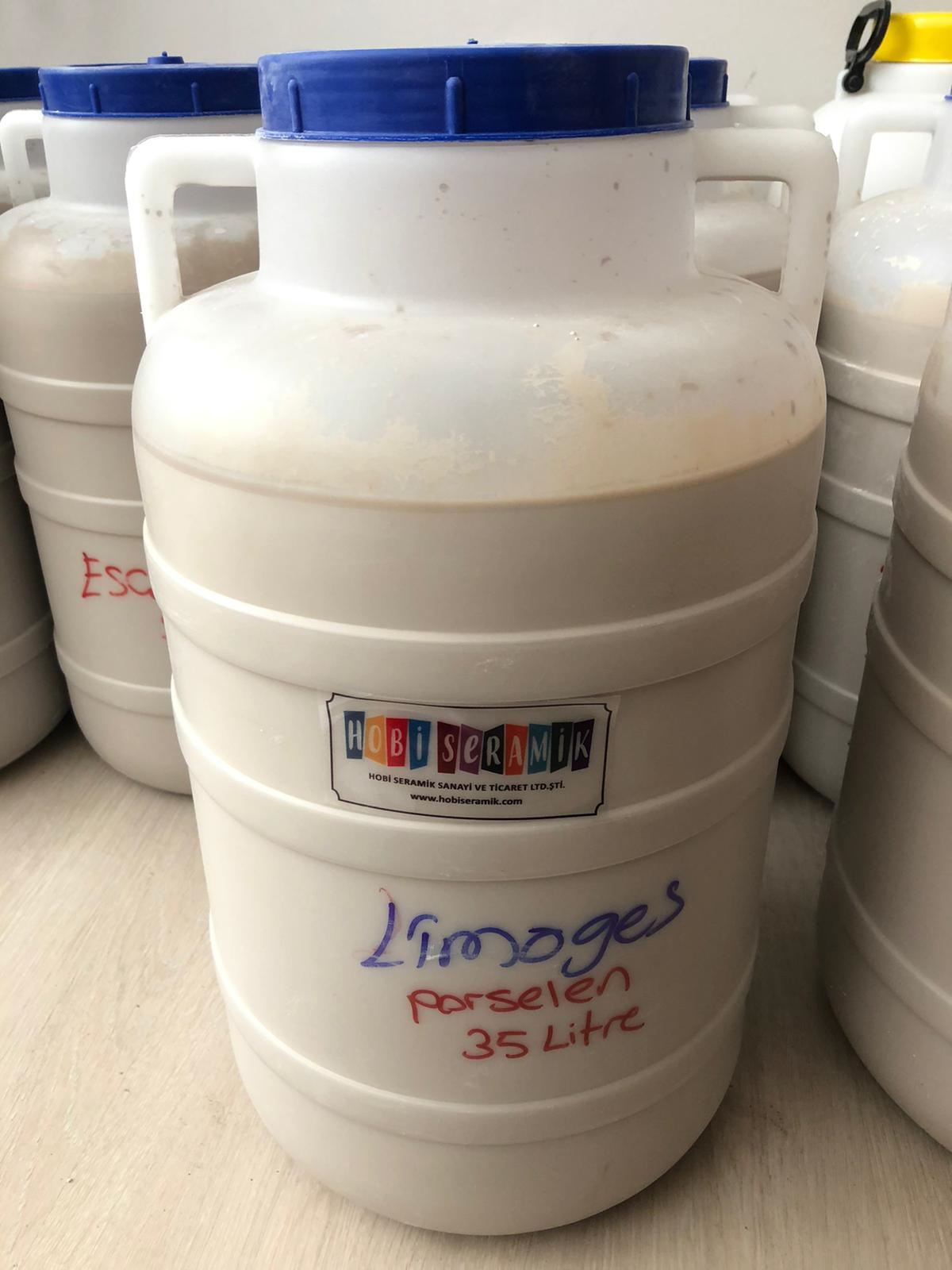 Picture of LIMOGES CASTING LIQUID MUD 35KG ( CANNOT BE SHIPPED, STORE SALES ARE AVAILABLE)