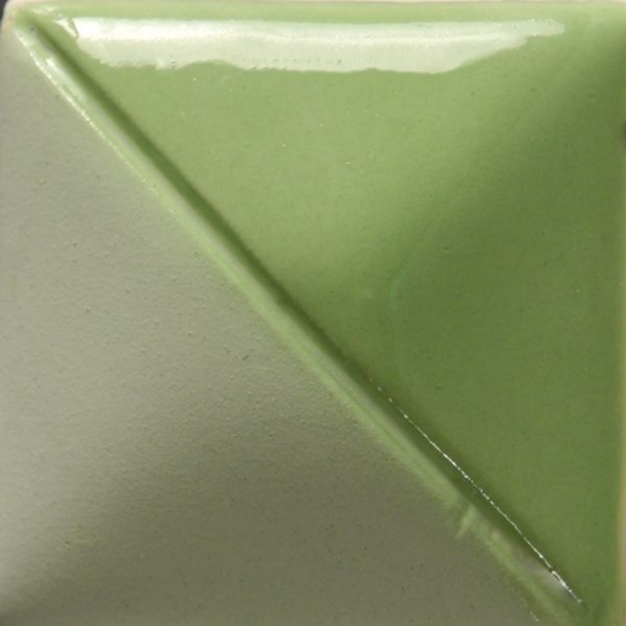 Picture of Mayco UG-68 Apple Green Underglaze Paint